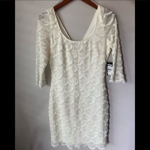 GUESS Fitted ivory dress